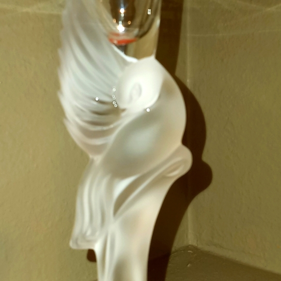 Faberge Kissing Doves Frosted Candlesticks - Picture 3 of 11